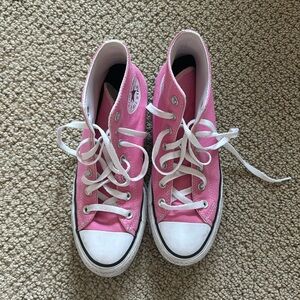 super cute customized converse chuck Taylor all star lift platform!